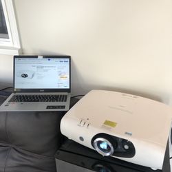 Panasonic RW330 WXGA Projector