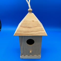 Woodline Works Lg.b.h. Saw Style Fence Birdhouse
