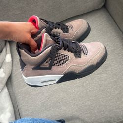 jordan 4