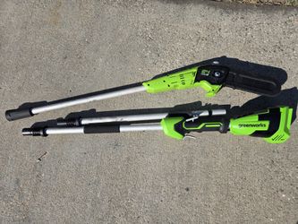Greenworks 24V 8" Cordless Polesaw