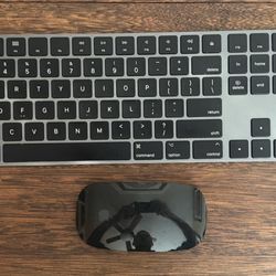 Apple Magic Mouse & Keyboard - Black