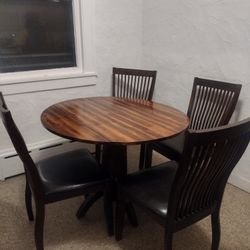 Dining Set - 4 Chairs- Raymour Flanigan 