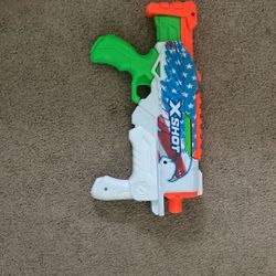 X-Shot Watergun
