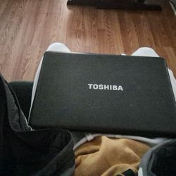 One Dell Laptop Two Toshiba Laptops ALL Three For Once Price