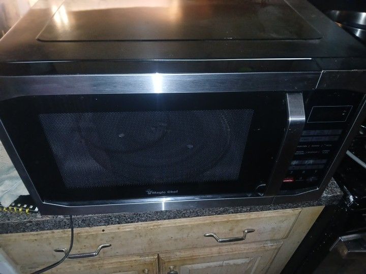 Magic Chef Microwave