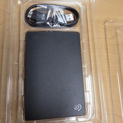 Seagate PORTABLE 2TB EXTERNAL HDD