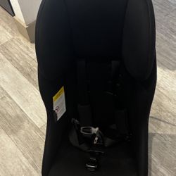 Clek Foonf convertible car seat + ultra thick padded car seat mat- excellent condition