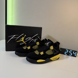 Jordan 4 Yellow&black Editing 