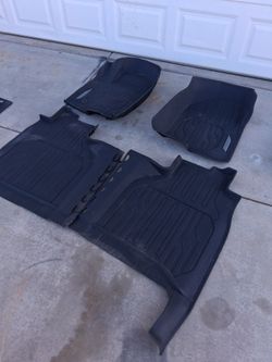 Gmc sierra Floor Mats Set