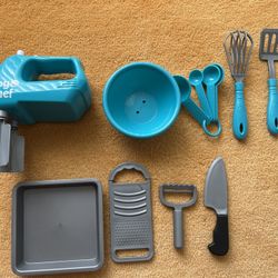 Toy Chef Set Kitchen and Mixer