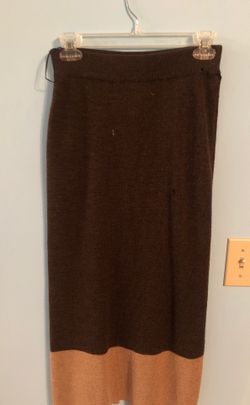 Wool skirt (Size: L)