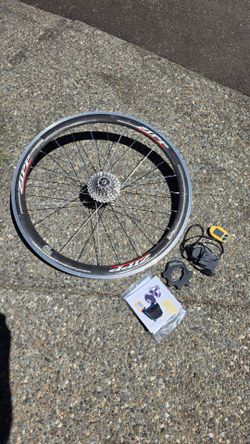 Zipp 303 Carbon Clincher Rear Wheel w/ CycleOps Powertap Hub – Great Condition