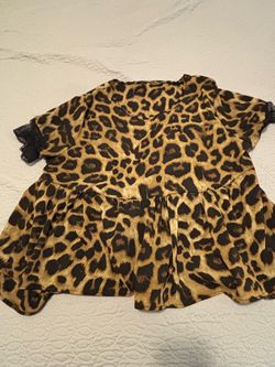 $2 Pemplump Top