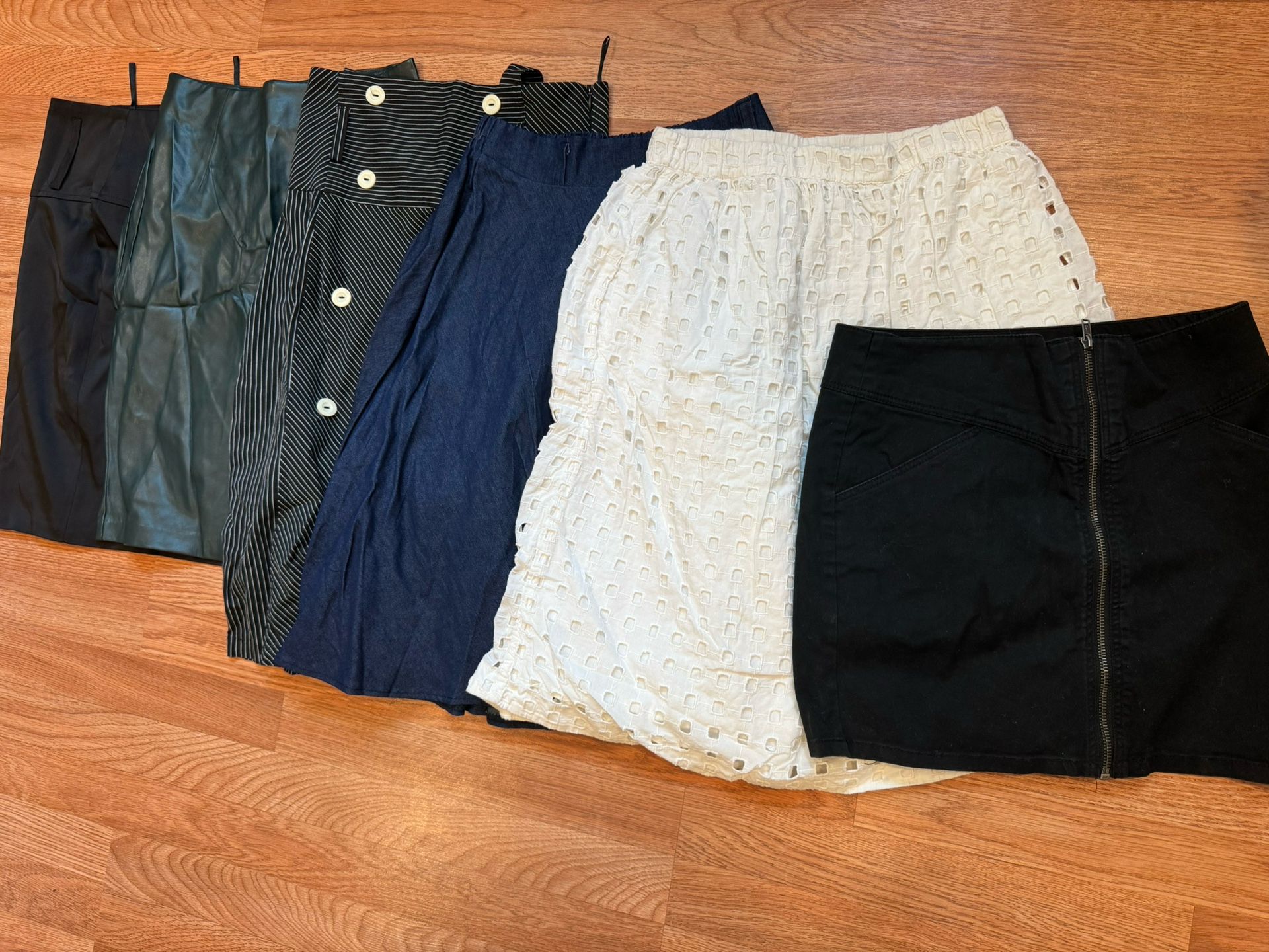 HUGE bundle of women skirts ALL you need for spring summer Size Small 4/6