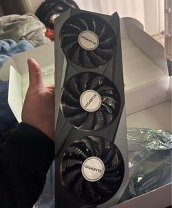 Radeon 6800 oc 16gb