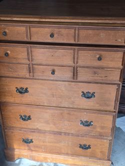 Dresser light brown