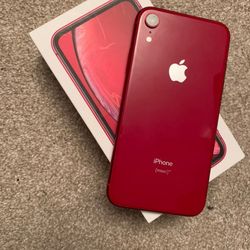 NEW iPhone XR (Unlocked) - 64GB (RED) + portable Charger