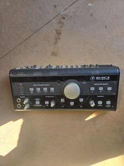 Mackie Big Knob Studio Command System