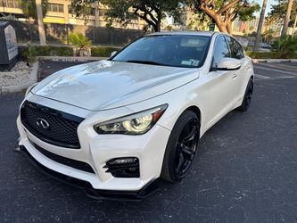 2015 Infiniti Q50