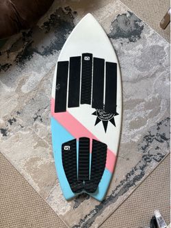 Victoria skimboard fish model