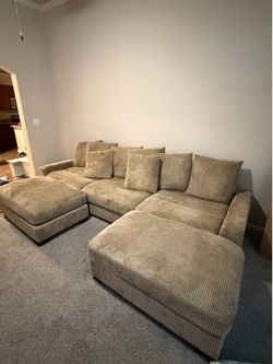 5-Pieces Corduroy Sectional With Wooden Legs And Headrests