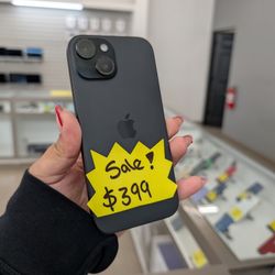 iPhone 15 128GB AT&T CRICKET 