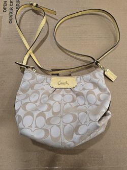 Used Coach Fashing Bag