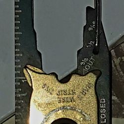 One multifunctioning key ring