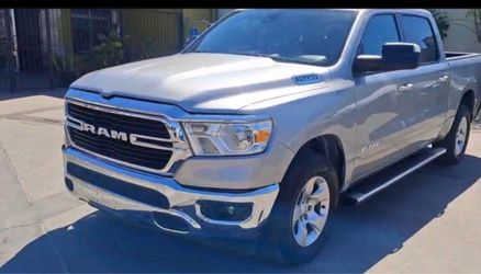2020 Dodge Ram  1500  4X4  6cil