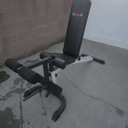 Adjustable Bench With Weights