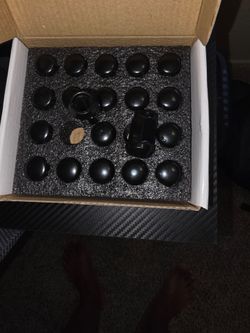 BRAND NEW BLACK LUGS