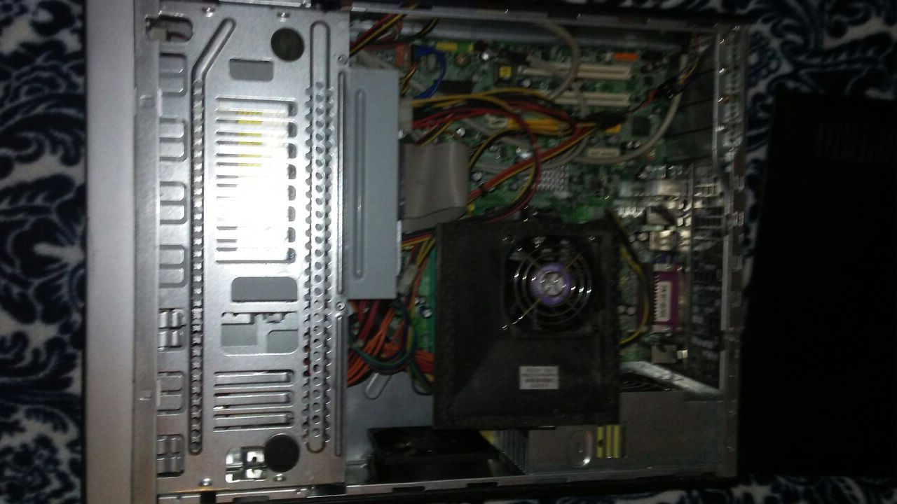 Computer for parts.