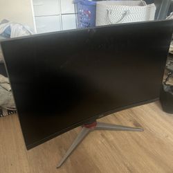 Curved Monitor 
