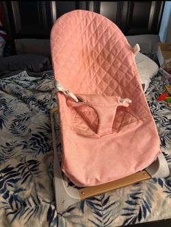 Baby bouncer