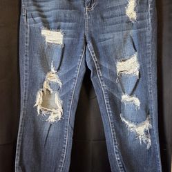 Cello Distressed Capri