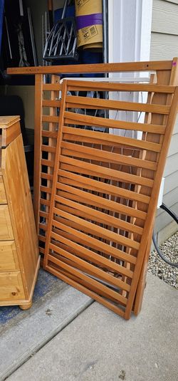 Baby Crib (Read Description)