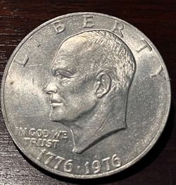 1(contact info removed)  Eisenhower Liberty Bell Moon Silver One Dollar US Bicentennial Coin