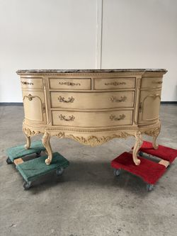 Credenza