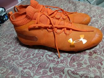 Soccer cleats