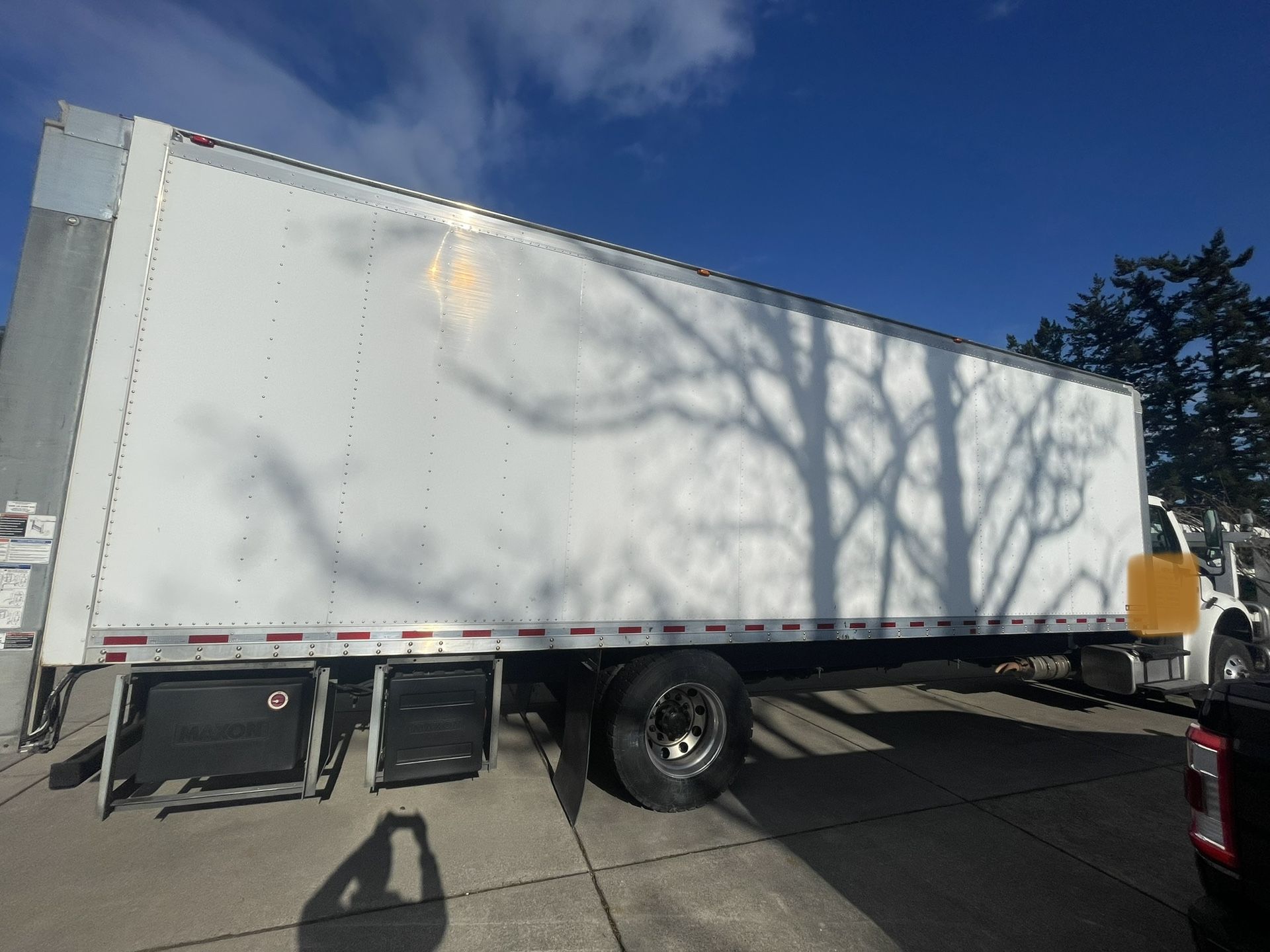 Box Truck2018