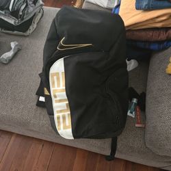 Nike Elite Backpack In Black