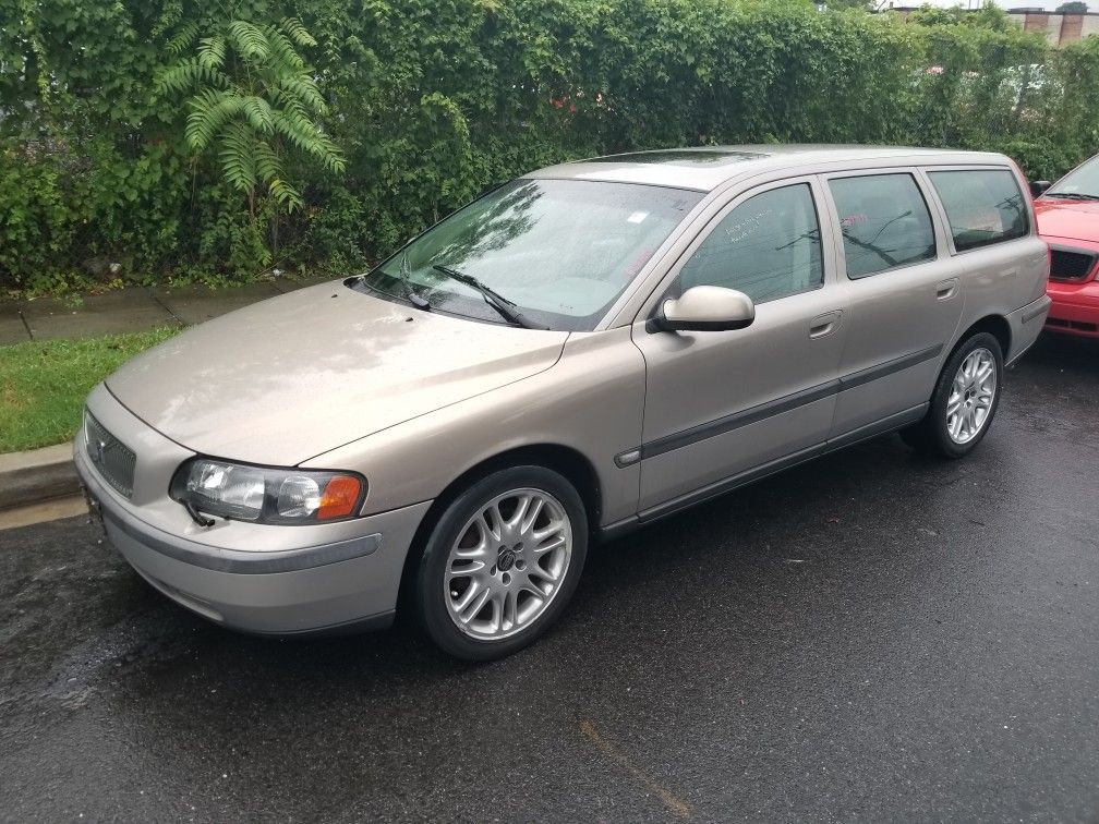 2001 Volvo V70