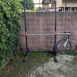 Squat Rack with Accessories 