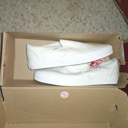 2 Pairs Of Vans 