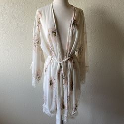 Honey Punch Off Shoulder Kimono Robe Lace Floral Sz M
