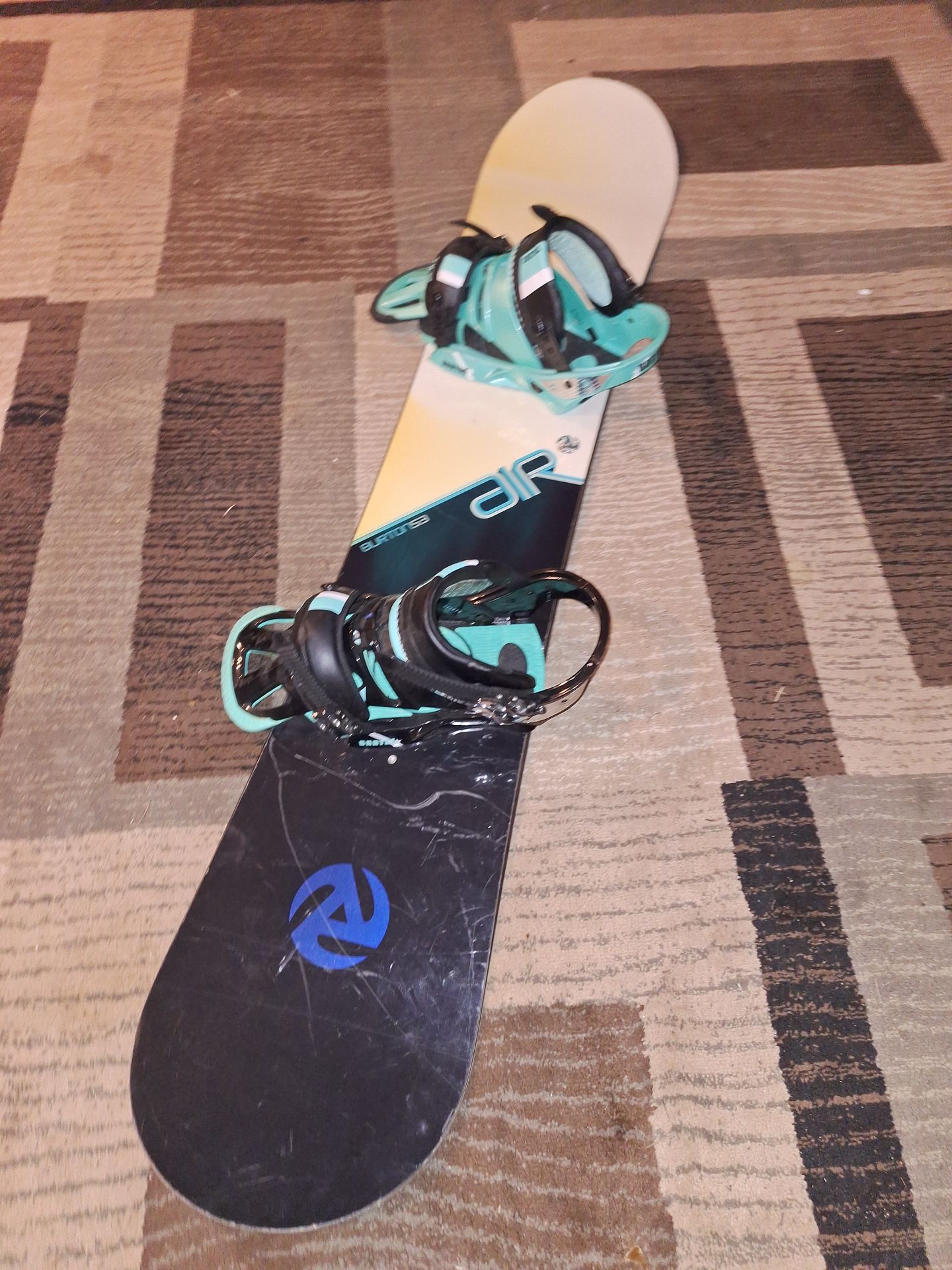 160cm Burton sni and bindings