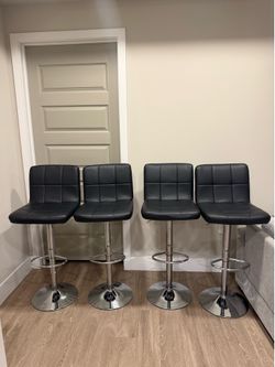 Black barstools