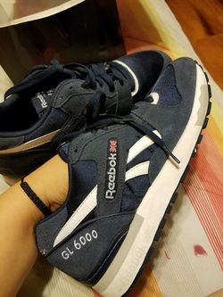 REEBOK RETROS SIZE 8 1/2