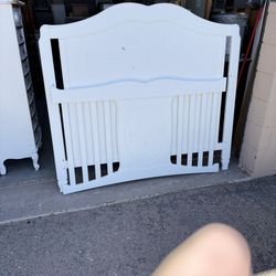 🥰🌹ELEGANT  WHITE COLOR FULL SIZE BEDROOM SET- BED FRAME, DRESSER/6 DRAWER 🌹🥰