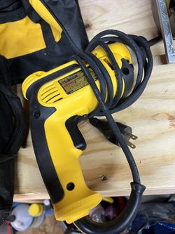 DeWalt 3/8 in. VSR Corded DrillItem